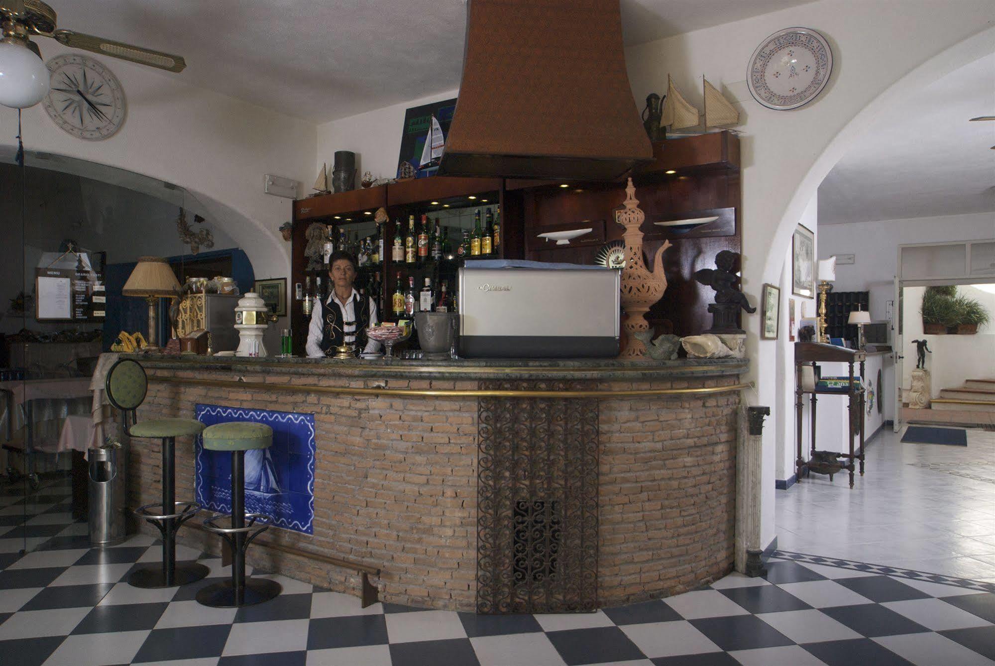 Hotel Belsole Forio di Ischia エクステリア 写真