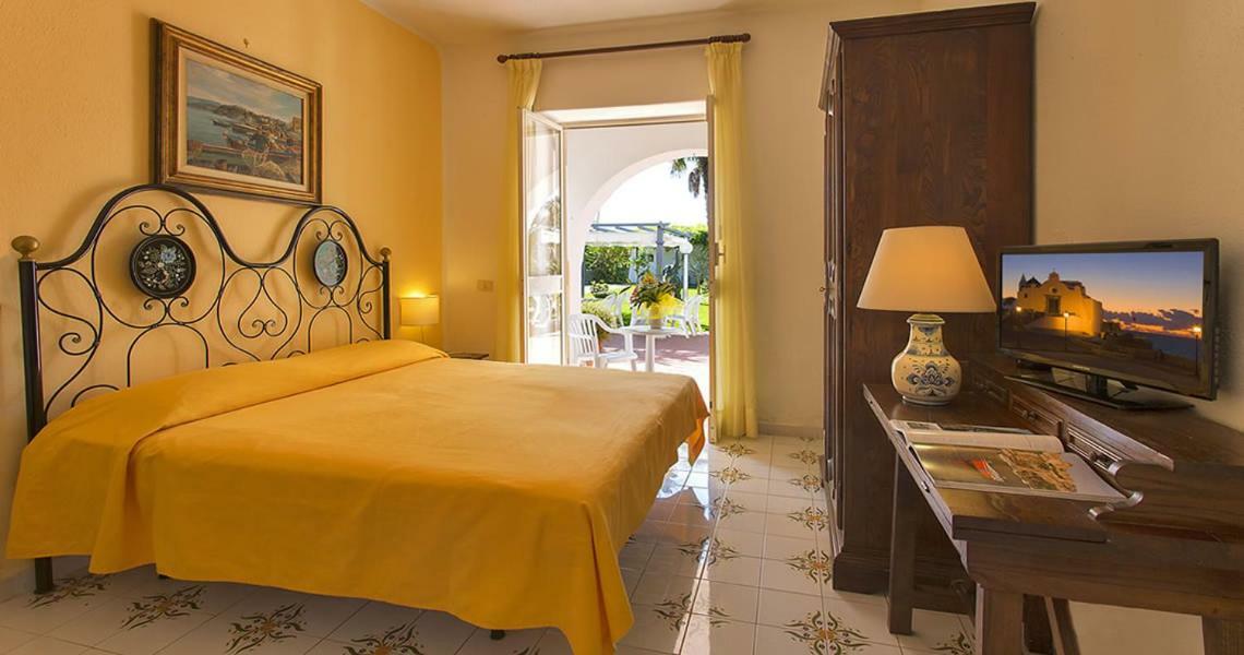 Hotel Belsole Forio di Ischia エクステリア 写真